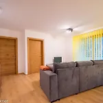 Strickner Apartamento